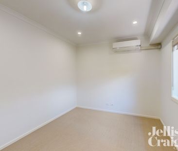 59B Springfield Road, Box Hill North VIC 3129 - House For Rent | Do... - Photo 5