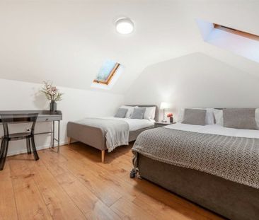 Derinton Road - Photo 4