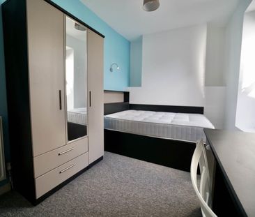 1 Edge Hill - Photo 4