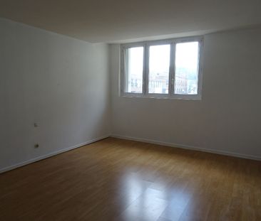 Grand T3 DE 80m² A ELBEUF (76500) - Photo 3