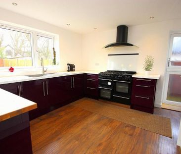 House share to rent - Photo 4
