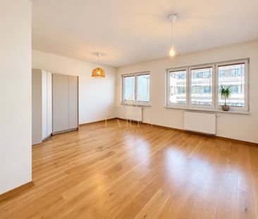 3-pokojowe | 92 m² | Parking | Balkon - Photo 1