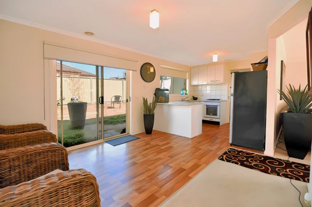 2 Bed, 1 Bath - Photo 1