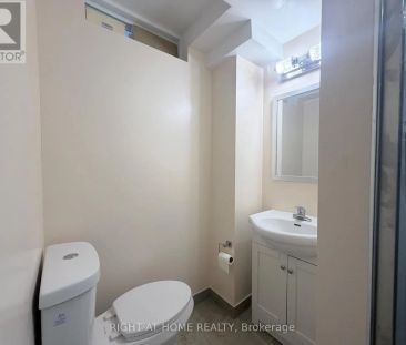 114 BETTINA PLACE - Photo 1