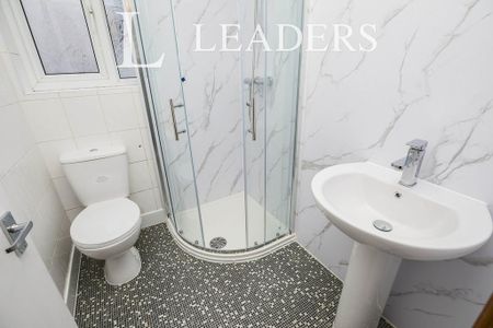 1 bedroom semi-detached house to rent - Photo 4