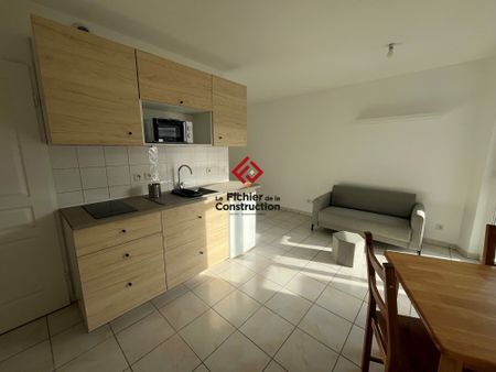 Location Appartement 1 pièce 31m² GRENOBLE 38000 - Photo 3