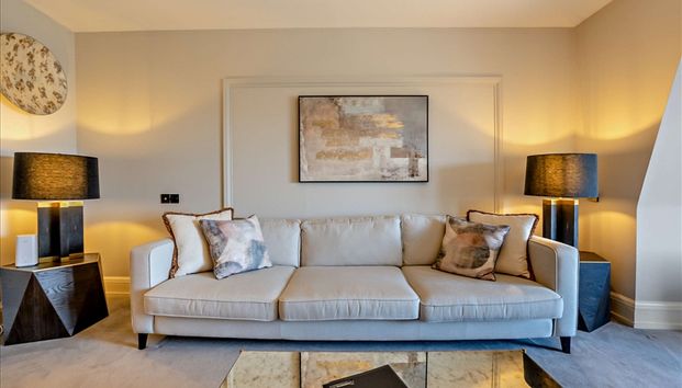 4 Bedroom Penthouse Apartment to rent near Regents Park in St Johns Wood, London NW8 - Photo 1