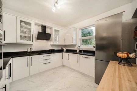 Micheldever Road, Lee, SE12 - Photo 4