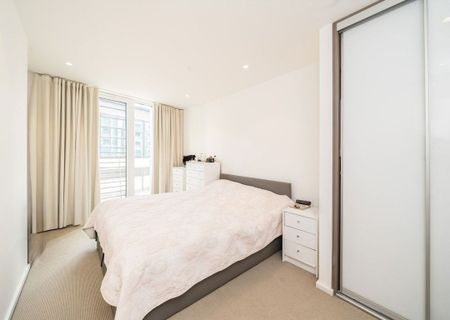 Buckhold Road, SW18 4FW, London - Photo 3