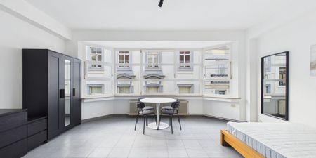 Studio te huur in Elsene voor € 925 met 1 slaapkamer - Foto 2