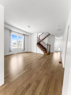 For Lease - 88 Royal Oak Crescent, Loyalist, Ontario - Photo 1