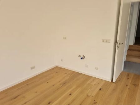 Erstbezug - Erdgeschosswohnung mit Südterrasse sowie separatem Zugang - Foto 5