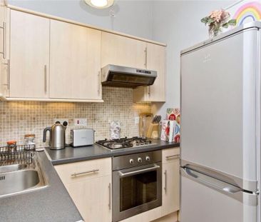 1 Bed Flat, Albion Road, EH7 - Photo 1