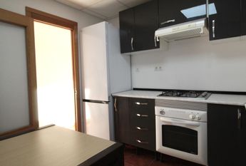 Piso de alquiler en Calle Valencia, Pueblo