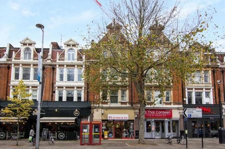 2 bedroom flat to rent - Photo 4