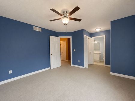 For Lease - 555 Grasslands Court, Waterloo, Ontario - Photo 5