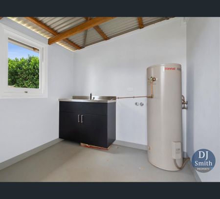 15 Redlynch Intake Road, Redlynch, Qld 4870 - Photo 4