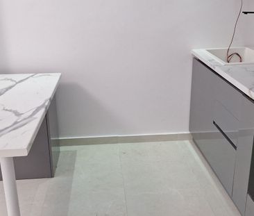 Studio/Γκαρσονιέρα για ενοικίαση Κέντρο (Νεάπολη) - Photo 4