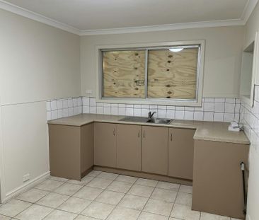 Family home in convenient location - Photo 1