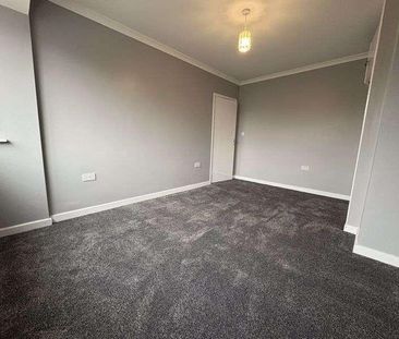 Stirling Close, Uxbridge, UB8 - Photo 5