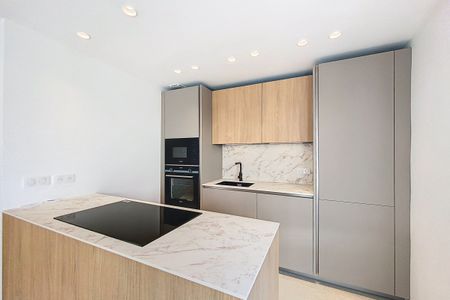 Cannes, 06400 - Photo 5