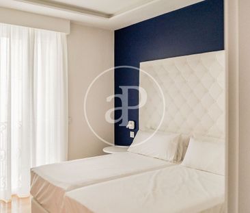 2 bedroom luxury Flat for rent in Madrid, Spain - Photo 5
