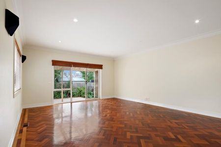 28 Poplar Street, CAULFIELD SOUTH - Photo 2