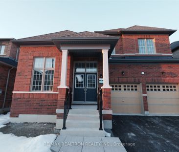 Detached Home For Lease | N8091612 - Photo 3