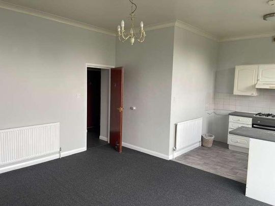 Maidstone Road, Chatham, ME4 - Photo 1