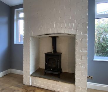 2 bedroom terraced house to rent - Photo 3