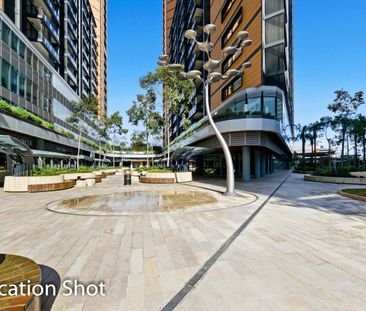 Prestige One-Bedroom Suite with furnished condition. - Photo 6