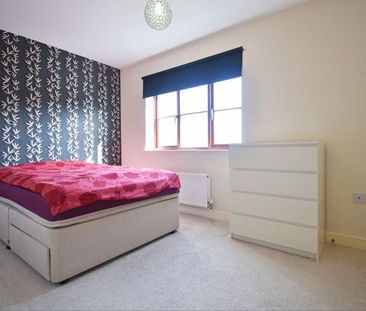 1 bedroom property to rent - Photo 2