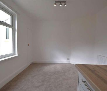 Bexhill Road, St. Leonards-on-sea, TN38 - Photo 2