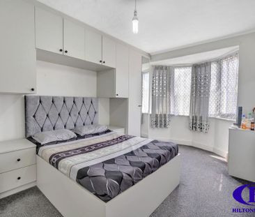 5 bedroom semi-detached house to rent - Photo 5