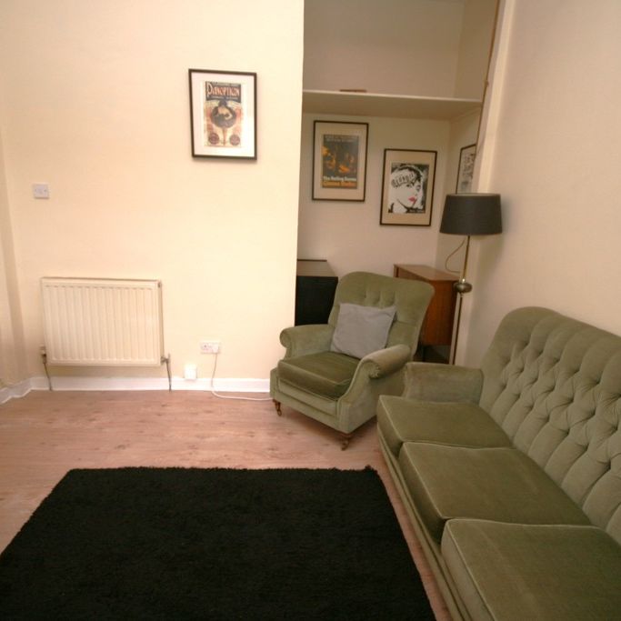 Berkeley Street, Bright 1 Bed Furnished Apartment, Available 25/08/2025 - Photo 1