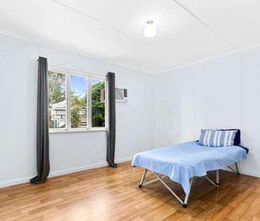 Comfortable 3-Bedroom Home in Convenient Location. - Photo 1