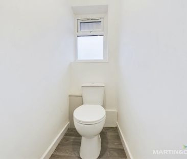 2 bedroom maisonette to rent - Photo 2