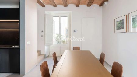 Dúplex de alquiler en N/a, Barri Gòtic - Photo 4