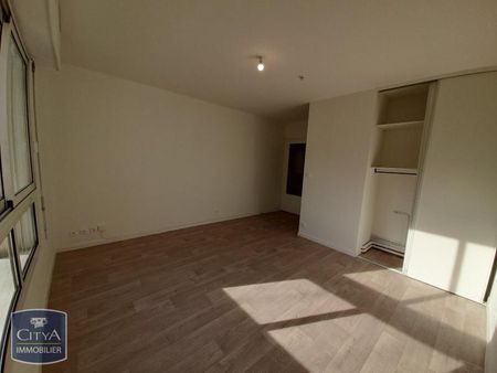 Location Appartement 1 pièce 22m² ANGERS 49100 - Photo 5