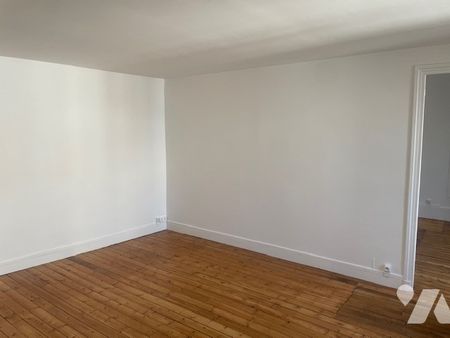 entrée, cuisine séparée, séjour, deux chambres en enfilade, et une salle d’eau avec WC. - Photo 3