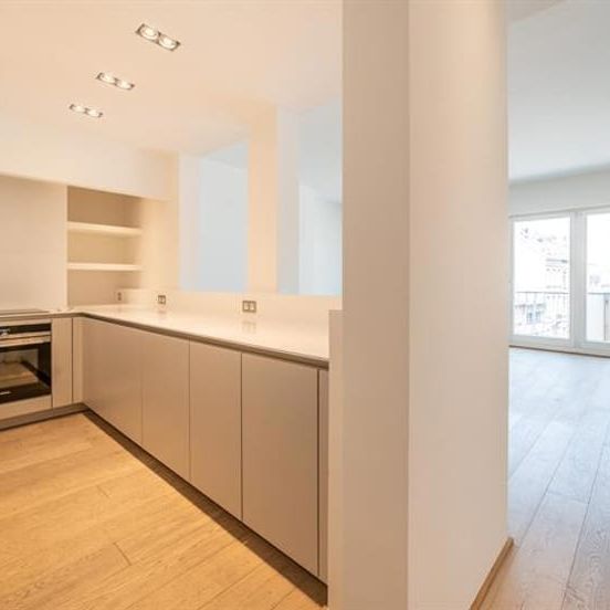 Appartement te huur - Photo 1