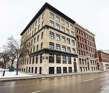 Bell Block | 370 Donald Street, Winnipeg - Photo 1