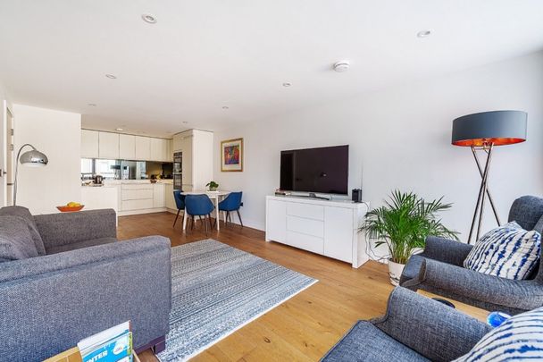 Station Road, Gerrards Cross,SL9 - Photo 1