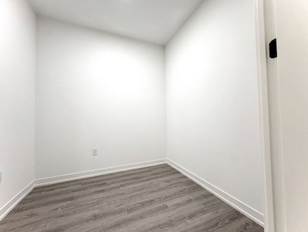 For Lease - 8 Interchange Way N/A Unit# 3711, Vaughan, Ontario - Photo 5