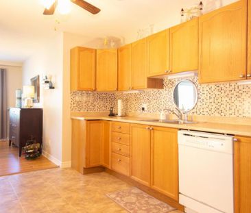 300 Reynolds Street - Photo 3