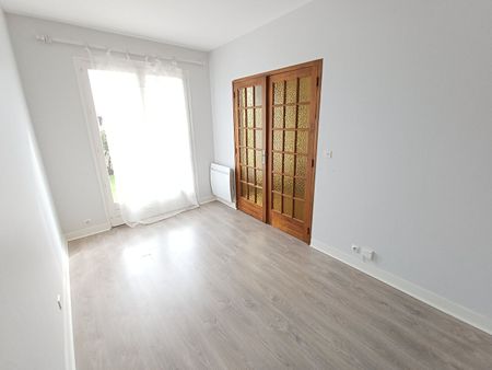 Location Maison 7 pièces 102m² ST AVERTIN 37550 - Photo 5