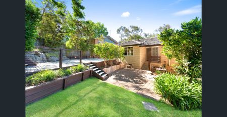 Modern Family Home in Quiet Leafy Pocket | Multiple Living Zones | Walk to Station - Photo 3