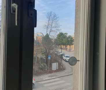 Brunbärsvägen, Stockholm - Photo 2