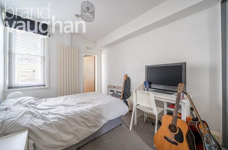 3 bedroom apartment to rent - Photo 3