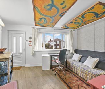 1 bedroom property to rent - Photo 1